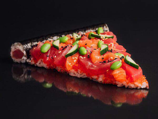 Fish & rice - Пицца с тунцом и лососем