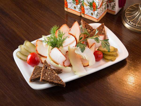 Идиотъ - Сало с бородинским хлебом