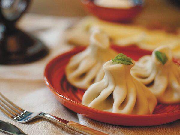 Хачапури Мадлиани - Хинкали с сыром и мятой