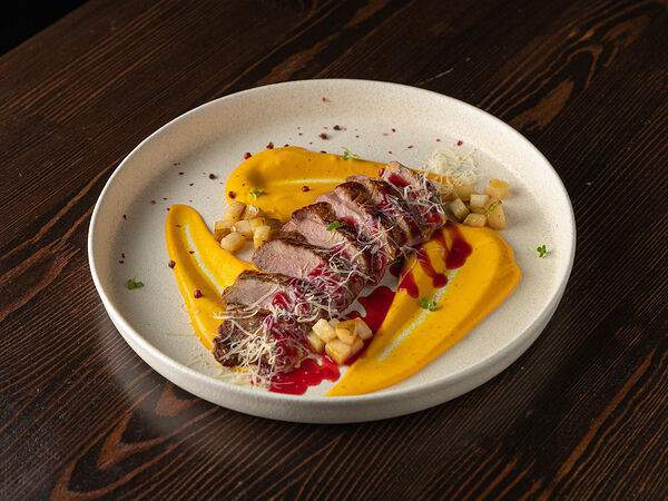 Сегодня можно - Утиное филе с морковным муссом