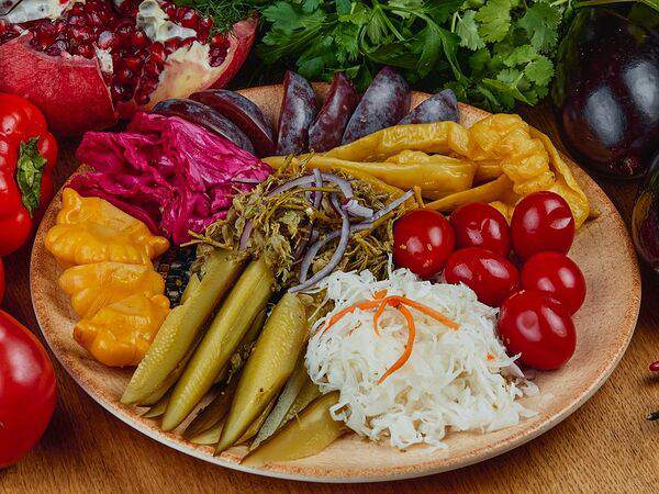 Дэда - Соленья собственного производства