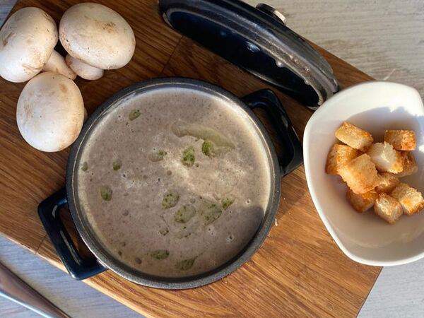 Чемодан - Суп-пюре Грибной микс с сыром грана падано