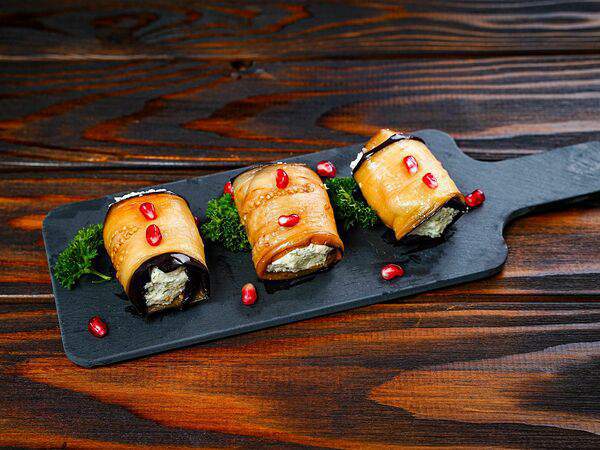 Хинкал Хаус - Рулетики из баклажан с сыром