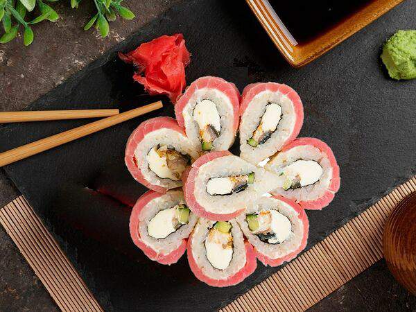 Dansed Pizza - Цубаки