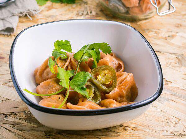 Лепим и варим - Большие мясные пельмени