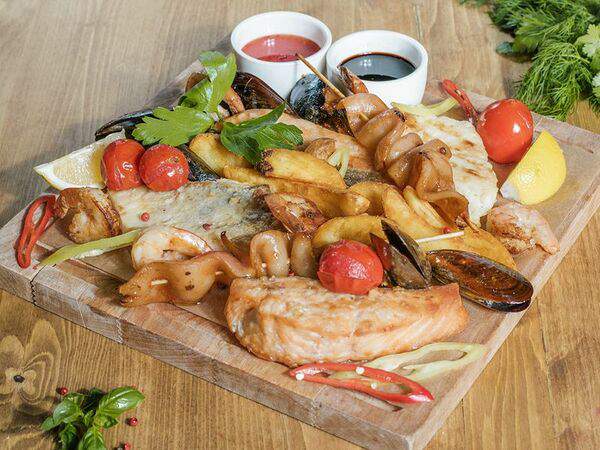 АльпенХофф - Рыбная тарелка гриль