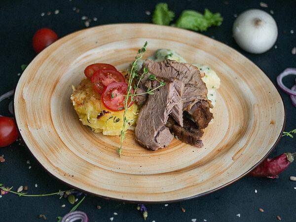 Кафе Арабелла - Буженина с картофельным гратеном