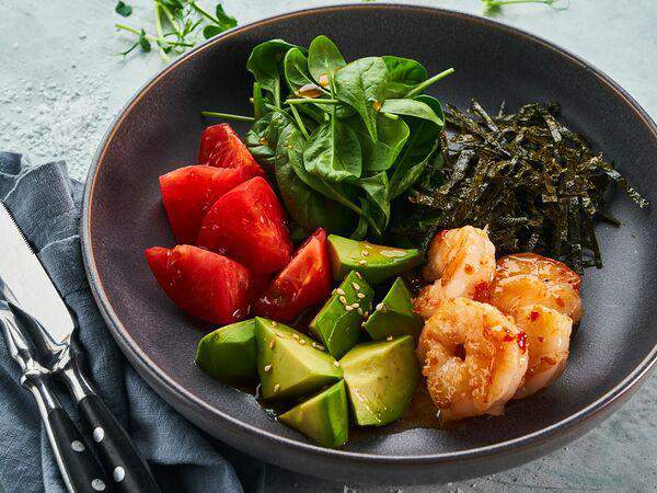 Eshak - Салат с авокадо, шпинатом и креветками