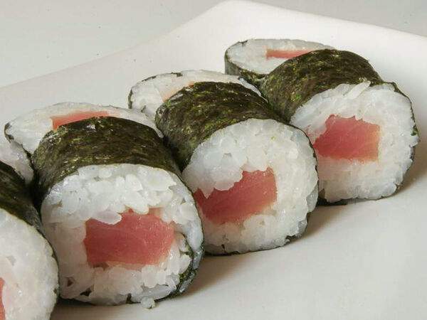 Токио Суши - Ролл Магуро Хосомаки