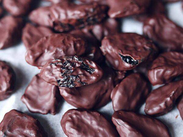 The Odi - Чернослив в шоколаде