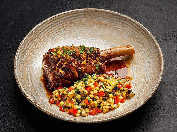 Ресторан честных цен - Томленая голень барашка