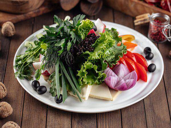 Ларисс Иванну Хачу! - Кавказская нарезка