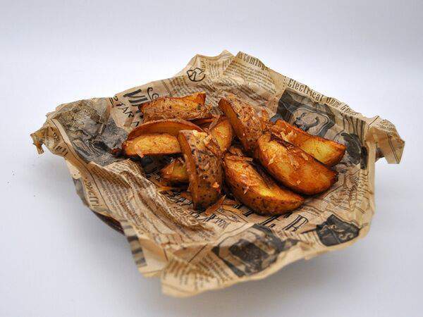 Гастропаб Шеff - Картофельные дольки с пармезаном и паприкой