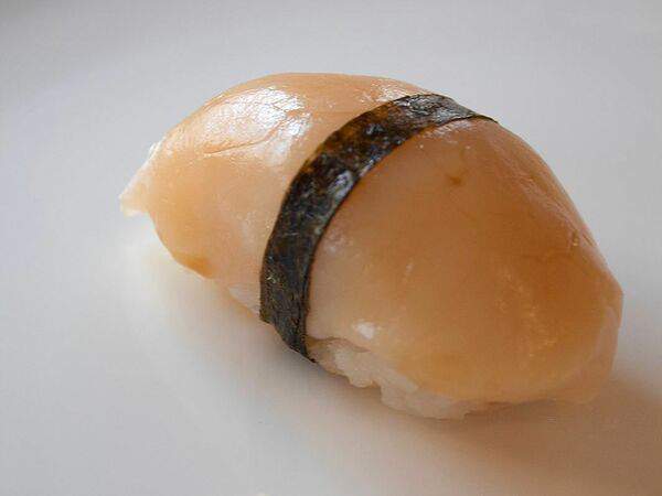 Море в коробке - Суши с сахалинским гребешком 4l