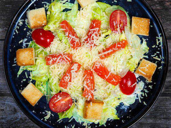 Robinfood - Салат Цезарь с лососем