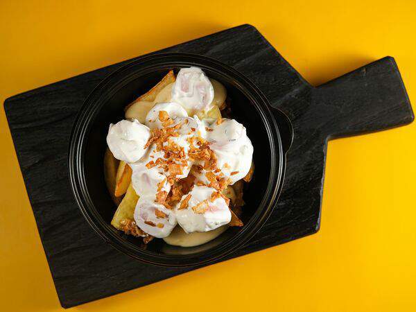 Дело вкуса - Картофель в сыре с сосисками