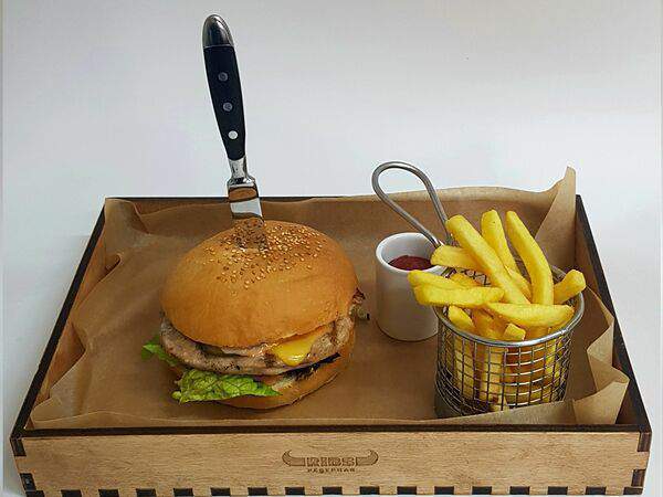 Ribs - Бургер с куриной котлетой