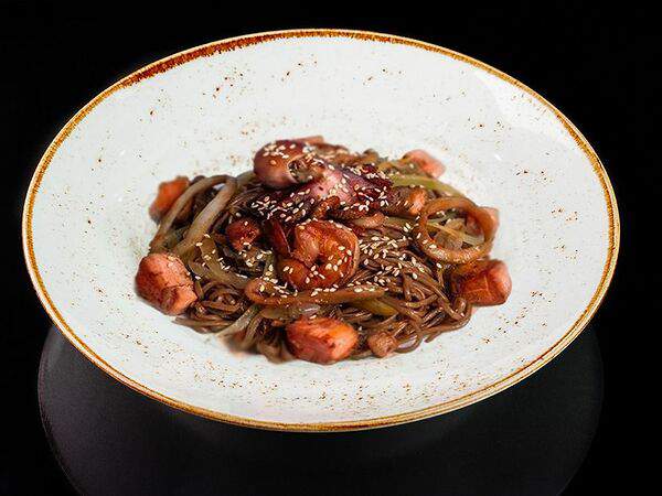 Sushimen - Лапша соба с морепродуктами