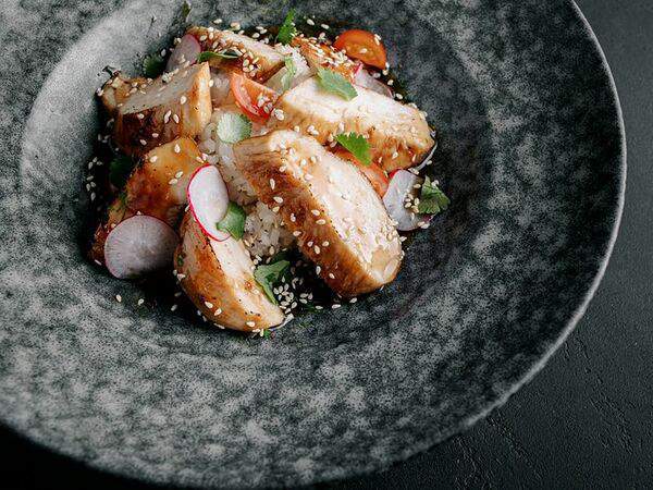 Кафе Nебо - Куриная грудка в соусе терияки с рисом