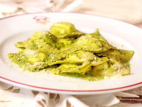 Мама Рома - Равиолони с сыром рикотта