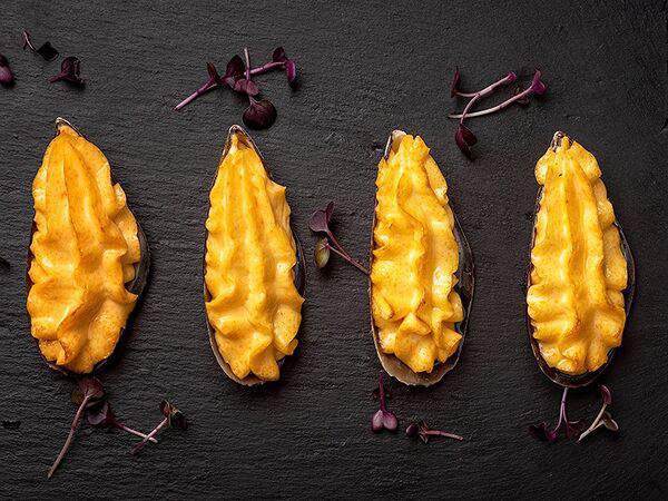 Ocean Club - Мидии под сырным соусом