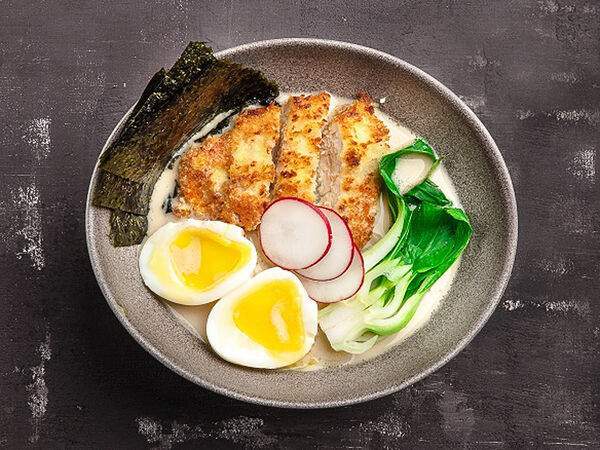 See Yu - Рамен кацу с хрустящей курицей