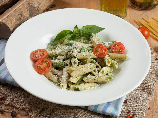Едалия - Паста со шпинатом и цыпленком