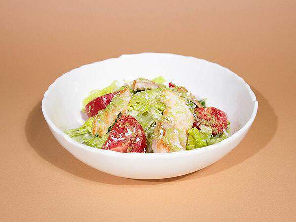 МА: Грузия + Италия - Салат Цезарь с курицей