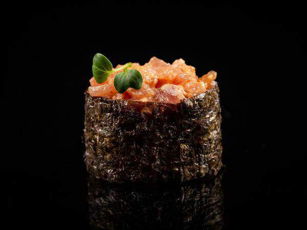 Loona Food - Гункан Спайси с тунцом