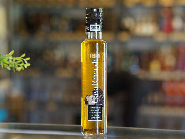 Probka hall - Оливковой масло с кусочками трюфелей