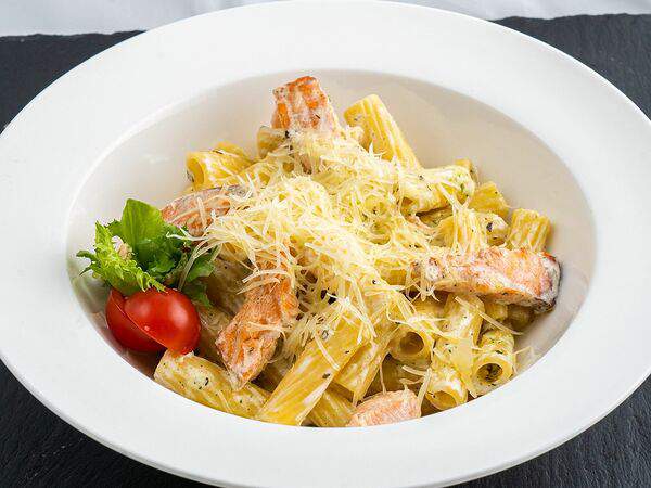 Кадриль - Пене с лососем в сливочном соусе