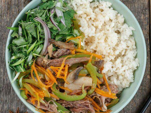 Дед Хо - Рис с говядиной