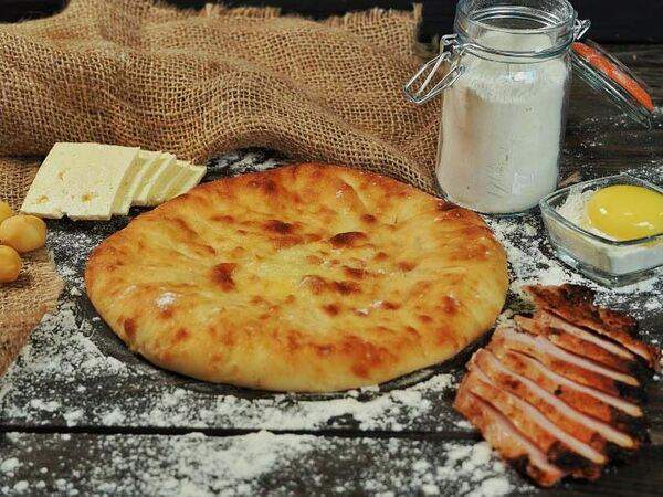 Шашлык Hits - Пирог с курицей и сыром