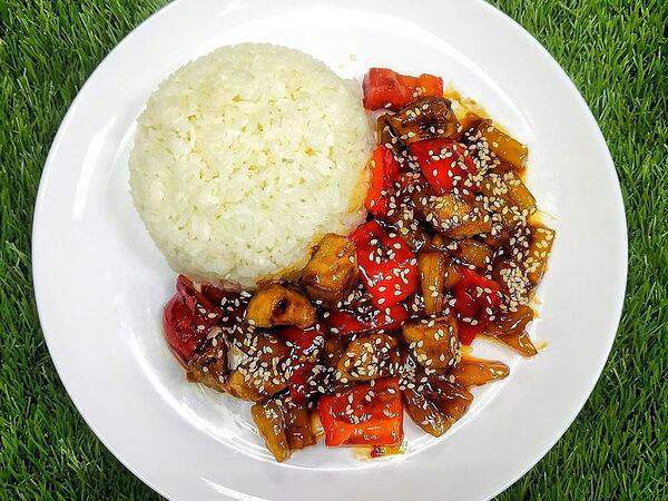 Sushi stories - Курица с ананасами в кисло-сладком соусе