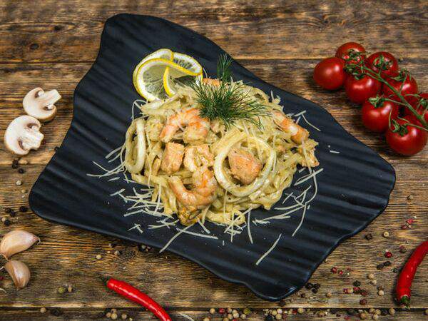 Папа Джованни - Паста с морепродуктами