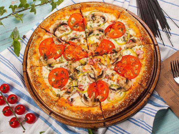 KUNAK HOUSE Халяль - Пицца Ветчина