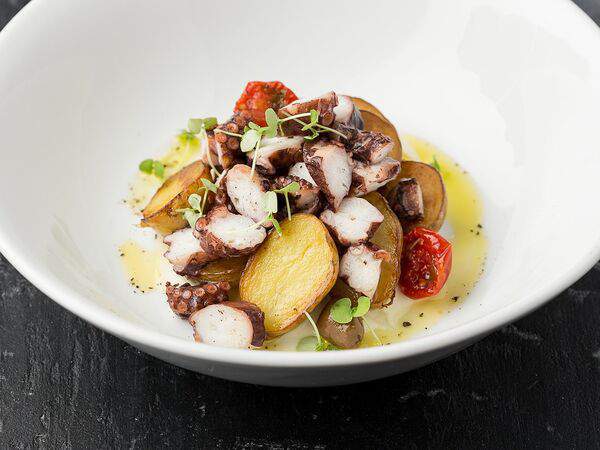 Osteria Mario - Теплый салат с осьминогом
