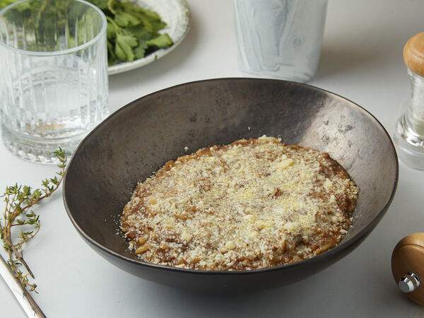 Гурмерия De Paris - Паста орзо с говядиной и соусом демигляс