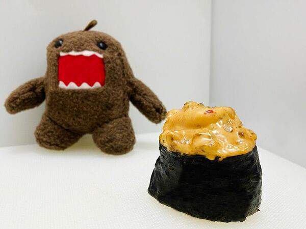 Акина суши - Гункан Эби с креветкой