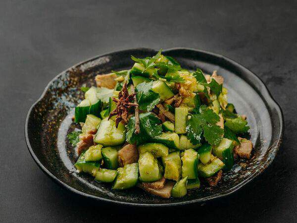 Fugo Home - Салат из огурцов и вареного окорока