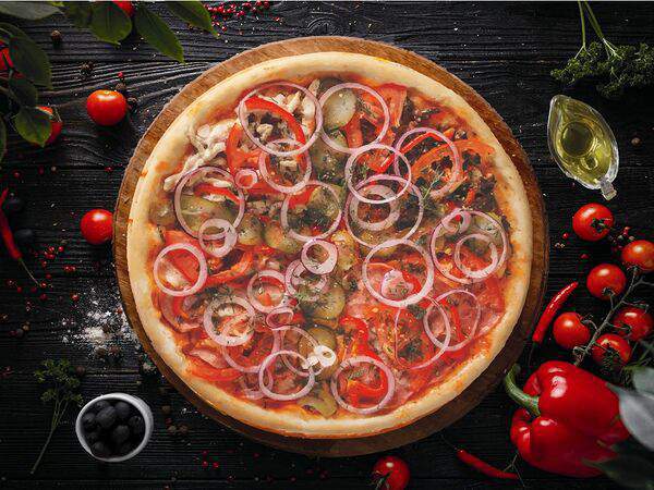 Villa Ченто - Пицца Мясное ассорти