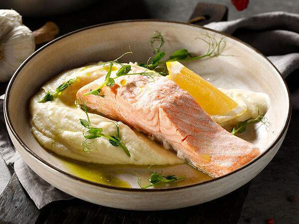 Чайхона №1 Тимура Ланского - Лосось на пару с картофельным пюре