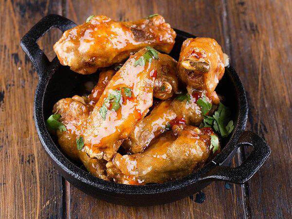 Краснодарский парень - Крылья в соусе свит-чили