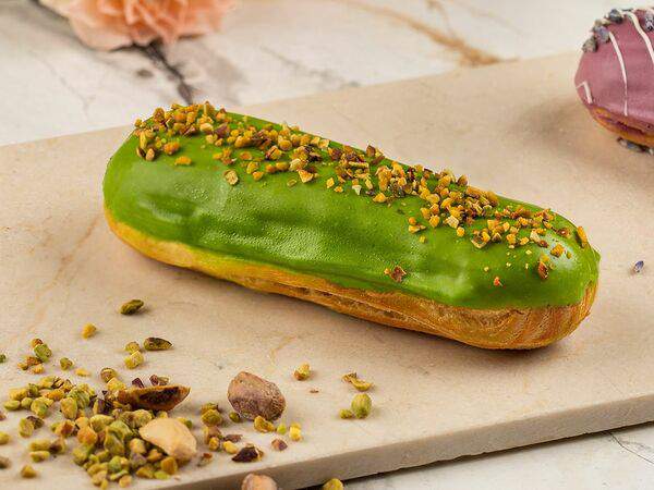 Шоколадница - Эклер Фисташковый