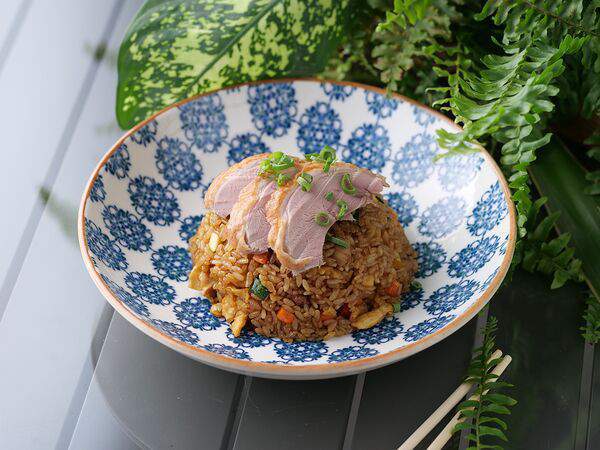 Dong po - Жаренный рис с пекинской уткой и соусом Хойсин