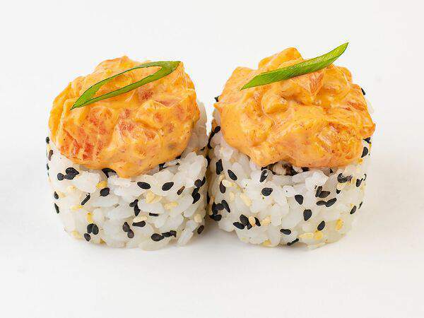 Правильные роллы - Ролл Филадельфия с лососем спайси