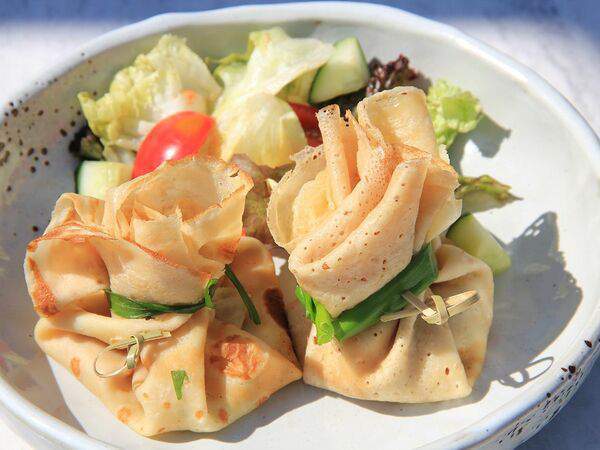 Кристалл - Блины с лососем и креметте