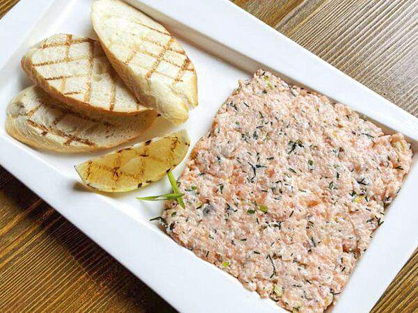 Praslin - Риет из лосося