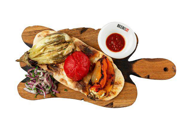 Beer & Fire Grill - Запечённый помидор