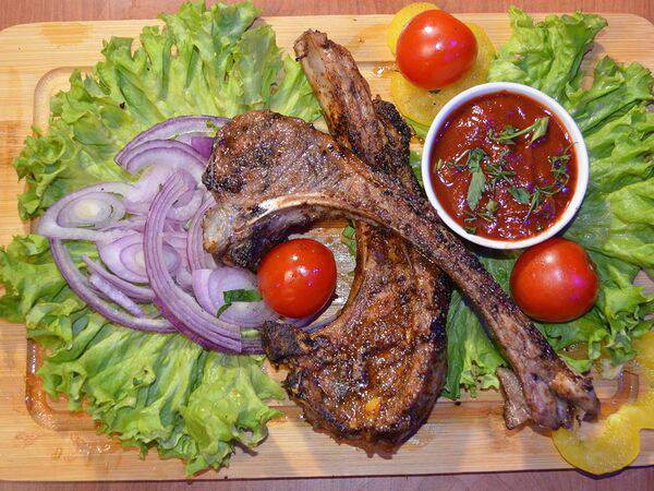 Вдали от жен - Шашлык из баранины на мангале